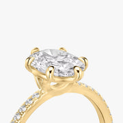 Oval Cut - Pave Band - 6 Prong Classic Ring - 14 K Gold